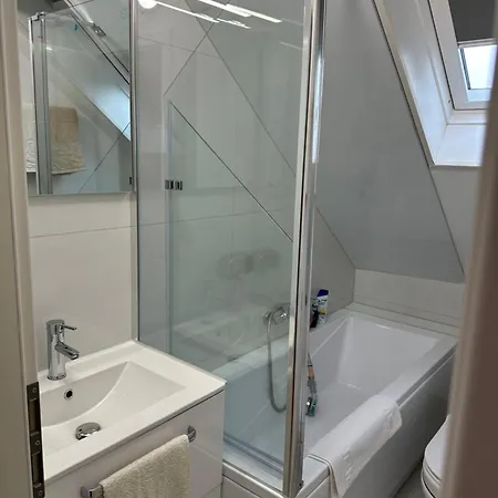 Апартаменты One In A Quiet Location Air Conditioning