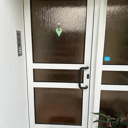 One In A Quiet Location Air Conditioning Appartamento Bretzfeld