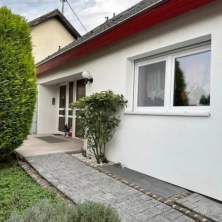 One In A Quiet Location Air Conditioning Апартаменты